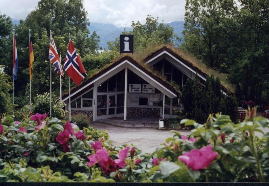 Вилла Hardanger Feriesenter Neshagen Нурхеймсунн Экстерьер фото