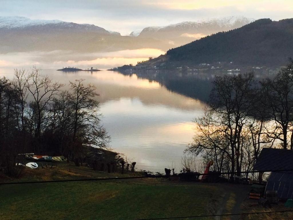 Вилла Hardanger Feriesenter Neshagen Нурхеймсунн Экстерьер фото